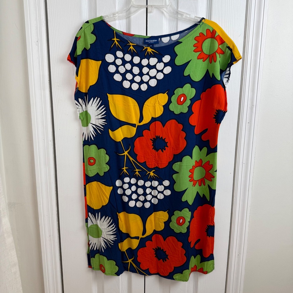 Marimekko for Target Dress Kukkatori floral print tunic dress Size Medium Artsy